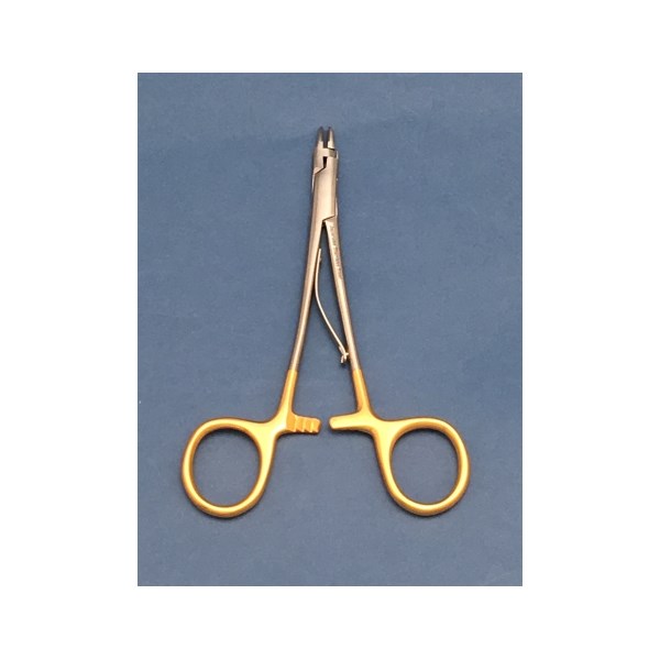 Olsen Hegar Needle Holder Carbide Side Cut 5-3/4&quot; Grade 2